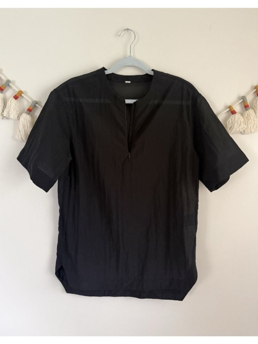 Lululemon Clear Intention Shirt Black Sheer Mesh Breathable Nylon Performance 2